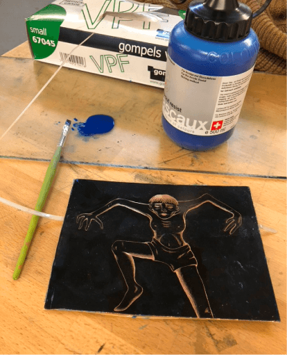 Behind the scenes in Mina's studio